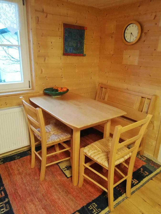Gemuetliche Wohnung In Einfamilienhaus Alberschwende Extérieur photo